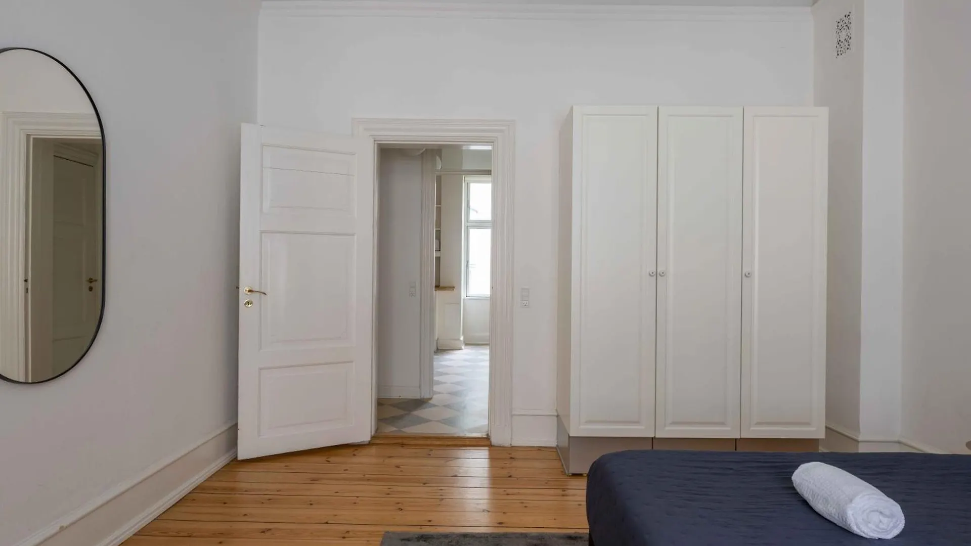 Large Apartment In Central Copenhagen By Tivoli Gardens Danimarka