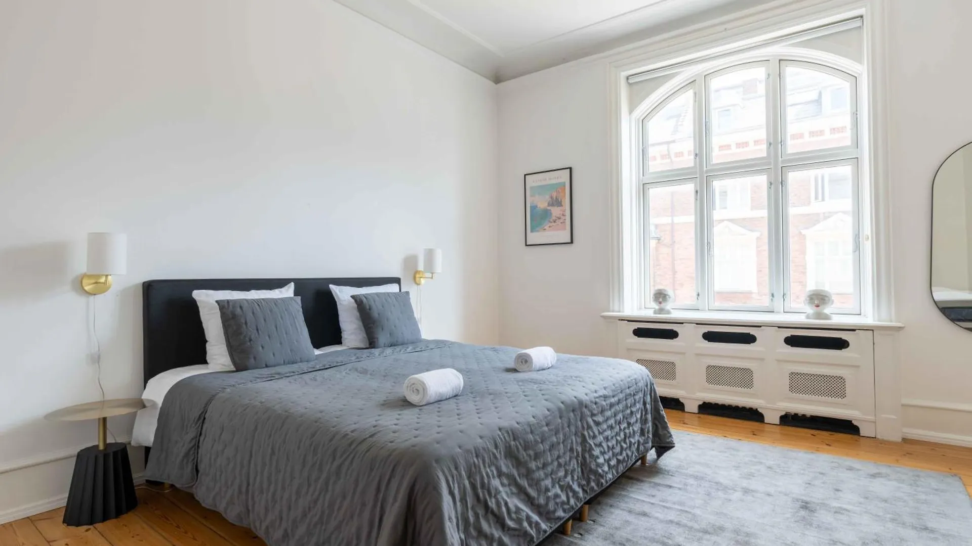 Large Apartment In Central Copenhagen By Tivoli Gardens 0*,